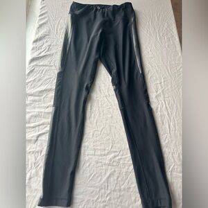 Black Womens Athletic Leggings